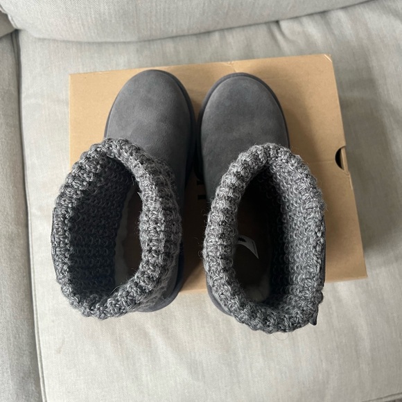 UGG boots: Classic Solene Mini boots, size 8. Worn once, like new condition. - Picture 7 of 7